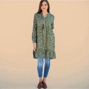 NWT Evy’s Tree the Belinda dress size small